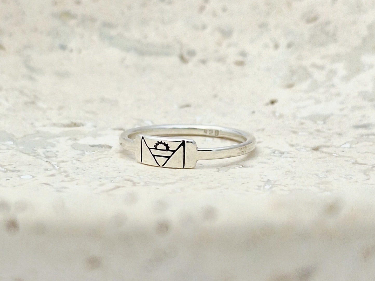 Antigua Flag Ring