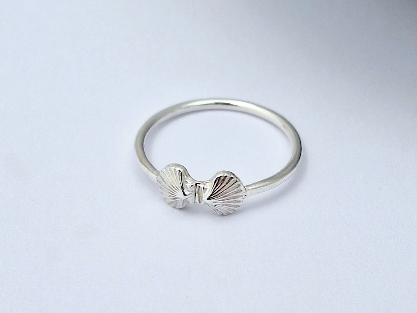 Clam Shell Ring