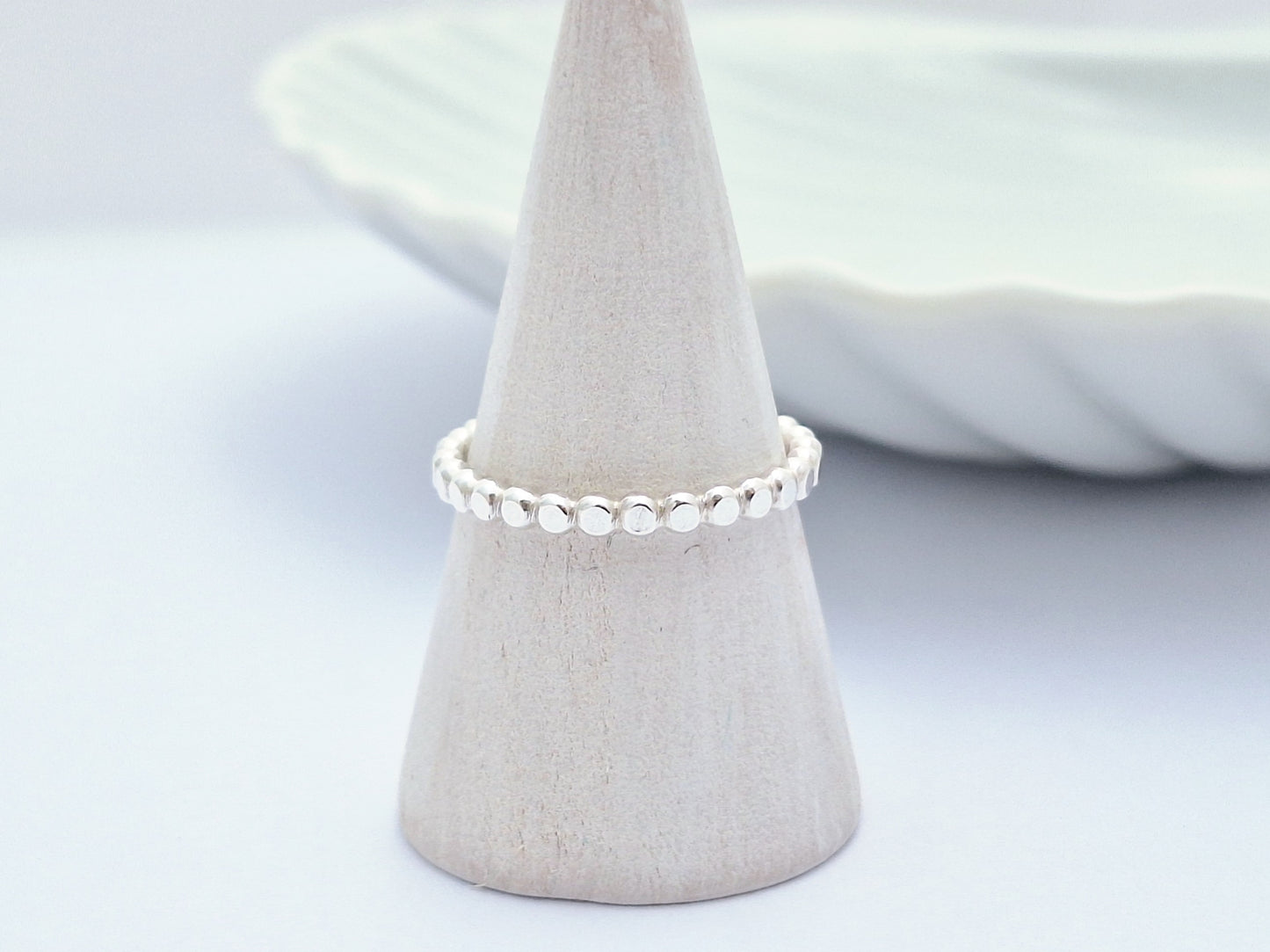 Dot Ring