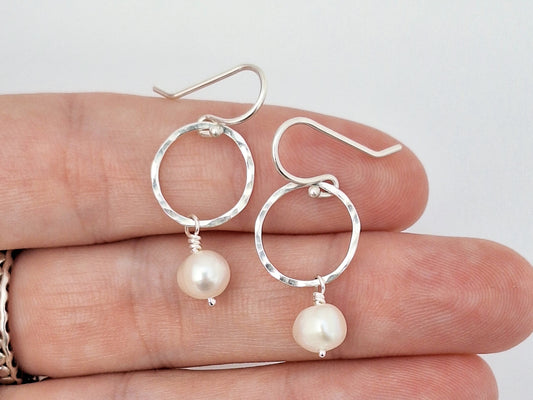 Hammered Circles with Pearl Earrings