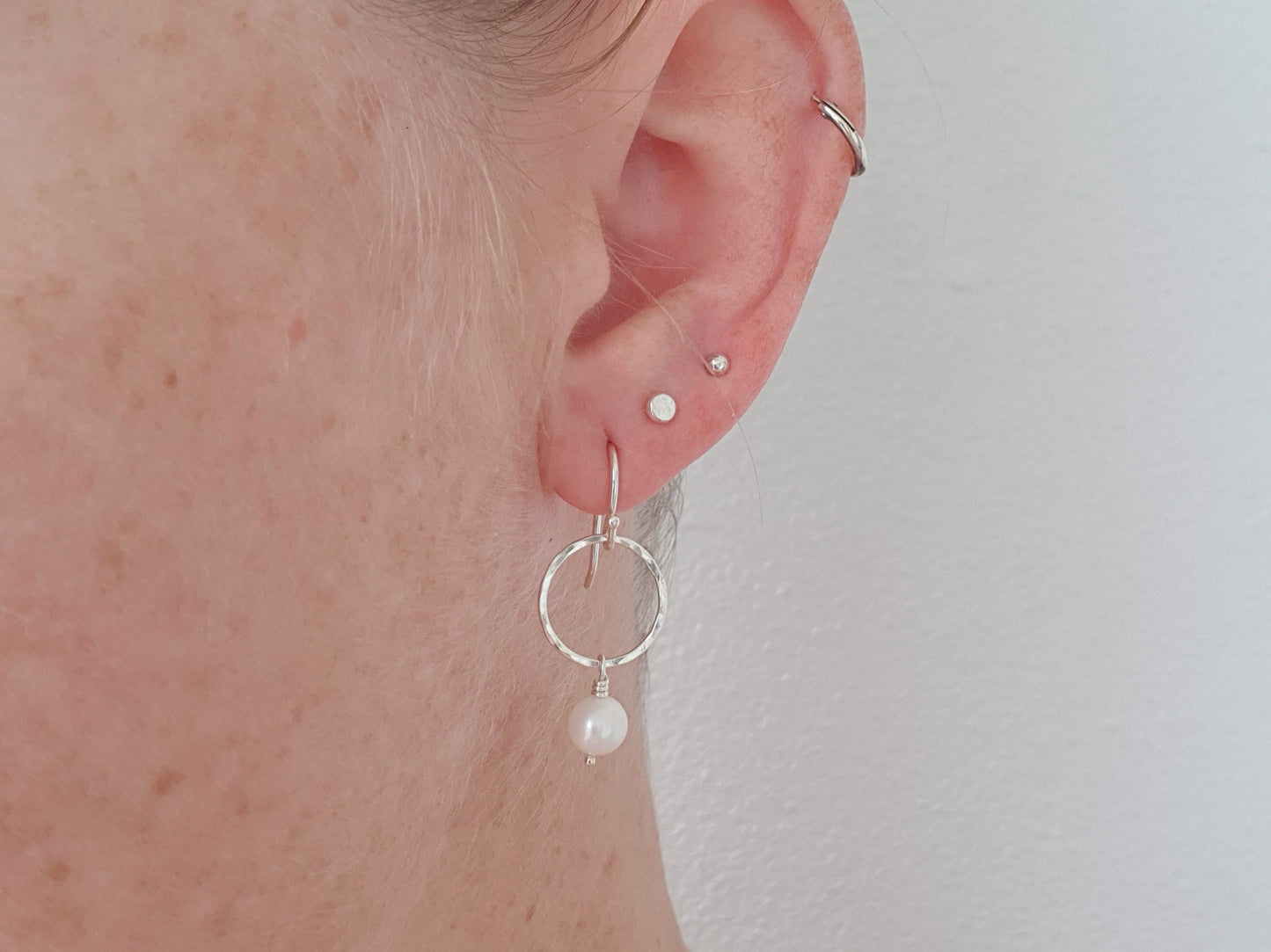 Hammered Circles with Pearl Earrings