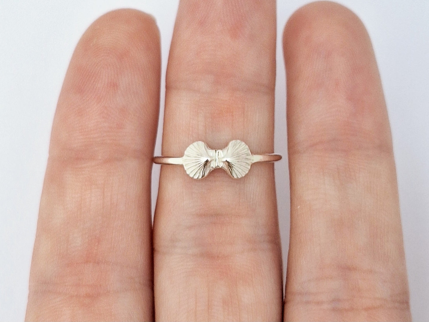Clam Shell Ring
