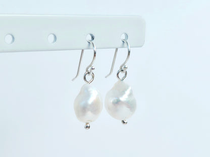 Pearl Droplet Earrings